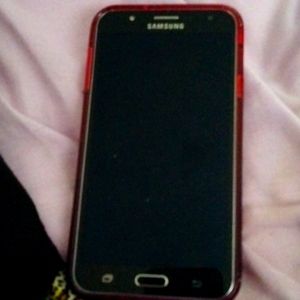 Galaxy j7 phone